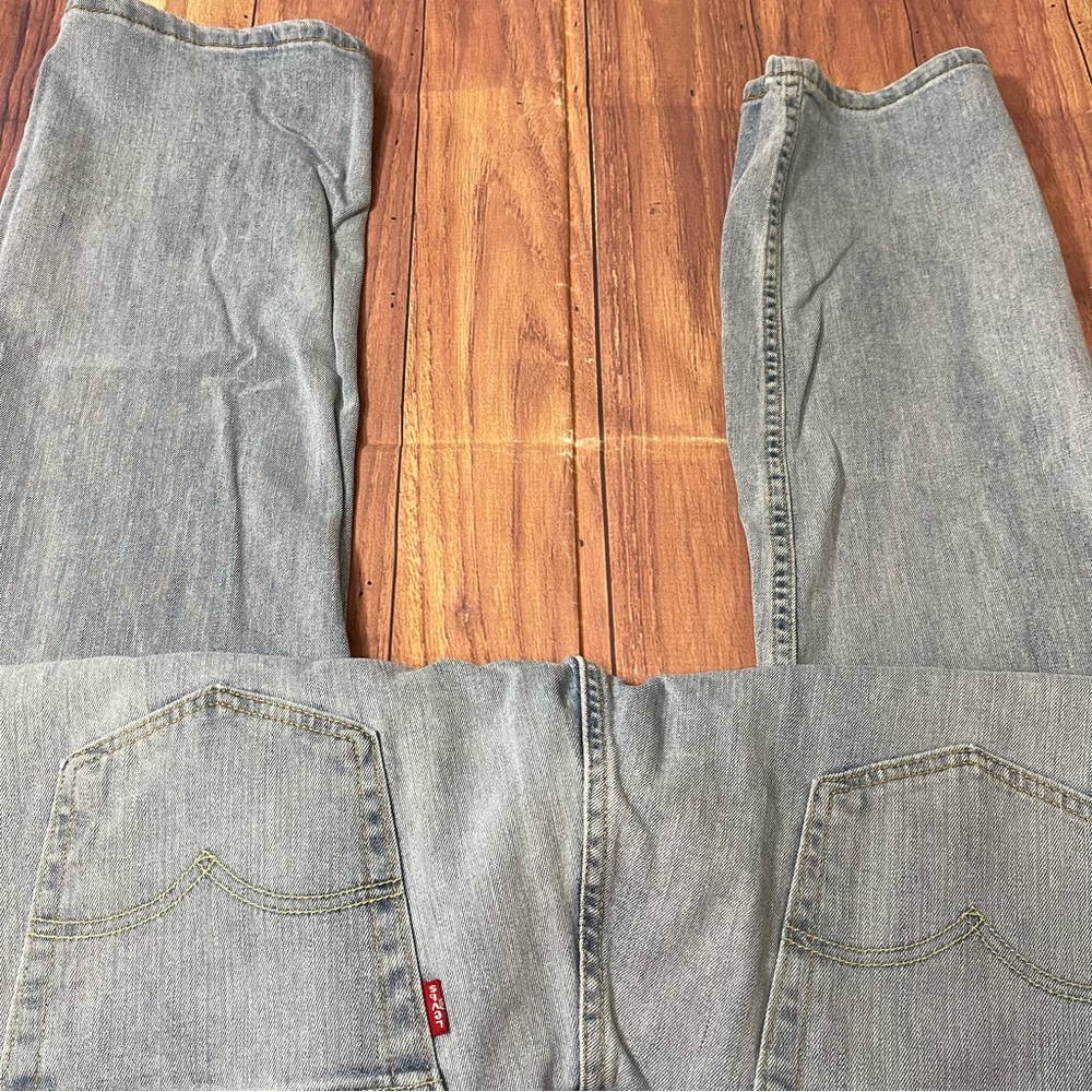Men’s Levi's Blue Straight Jeans Classic Style W38 L34 - Picture 8 of 15